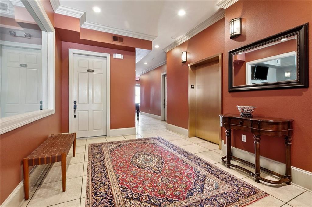 1633 First Street #201, New Orleans, Louisiana image 3
