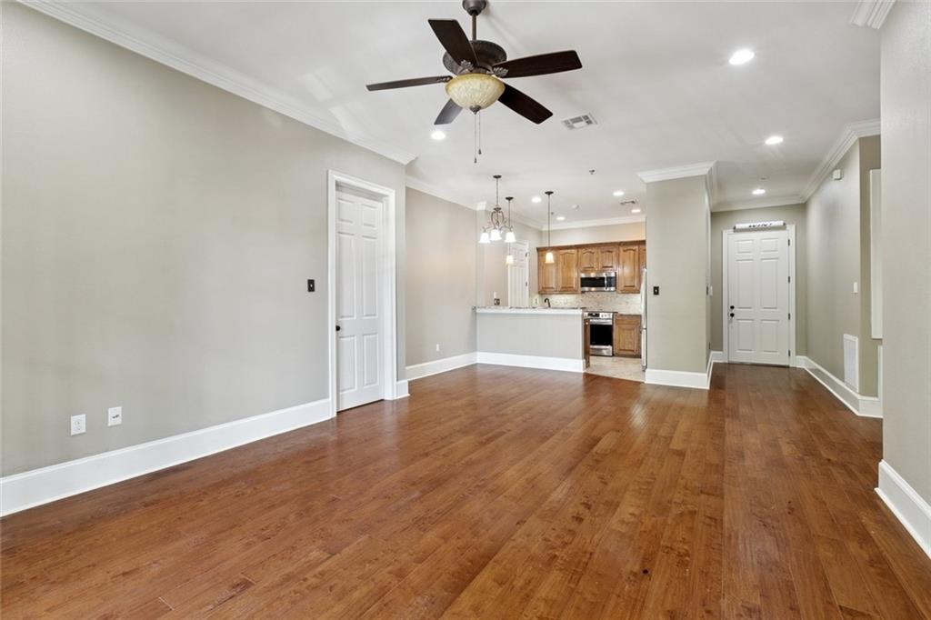 1633 First Street #201, New Orleans, Louisiana image 6