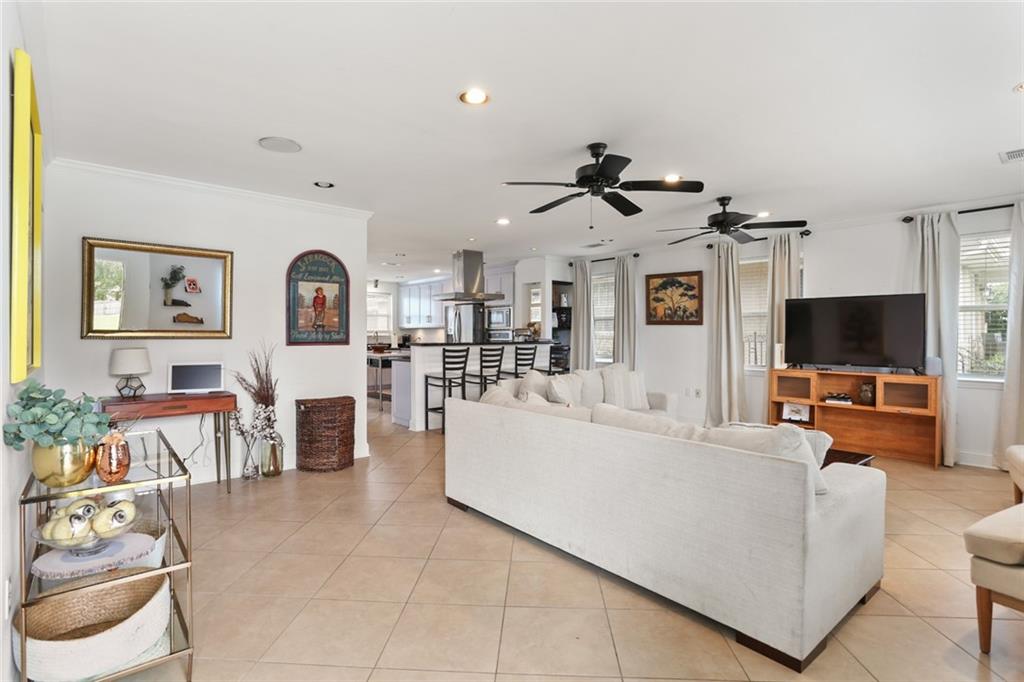 6910 General Diaz Street, New Orleans, Louisiana image 2