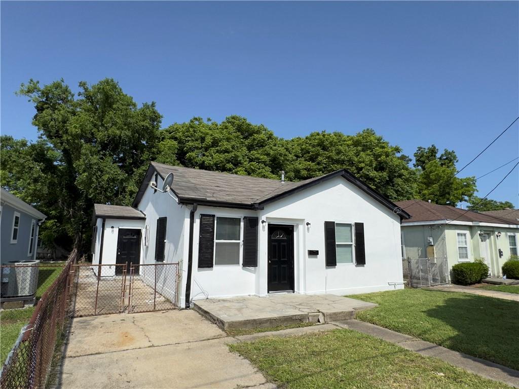 4304 Pauger Street, New Orleans, Louisiana image 2