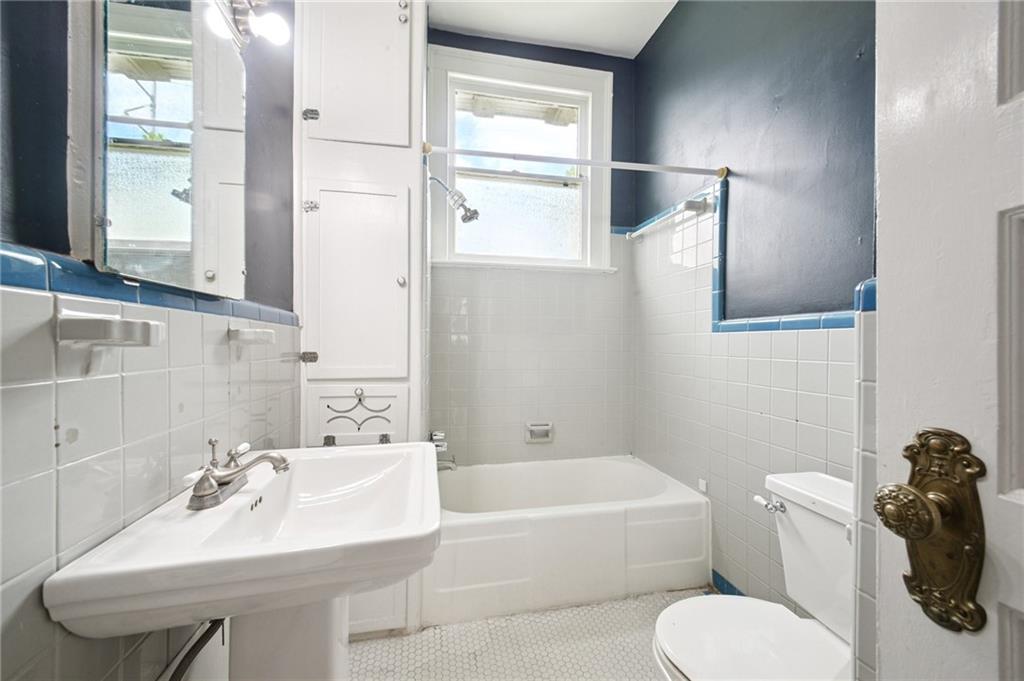 8325 27 Sycamore Street, New Orleans, Louisiana image 13