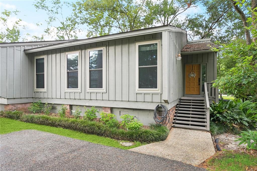 640 Tete Lours Drive #11, Mandeville, Louisiana image 2