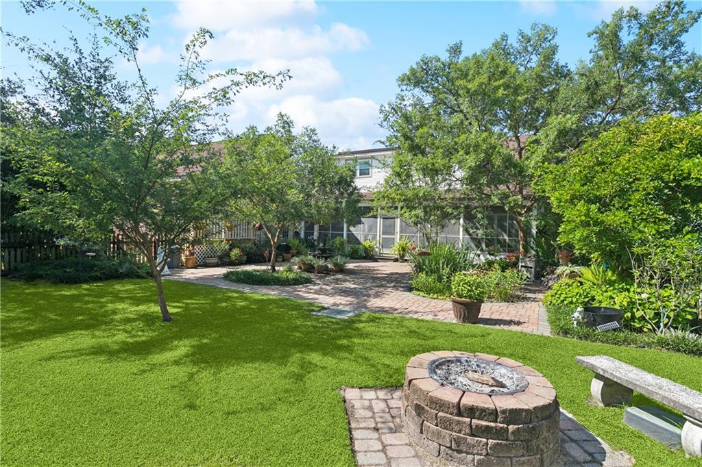 925 Winona Drive, Mandeville, Louisiana image 28