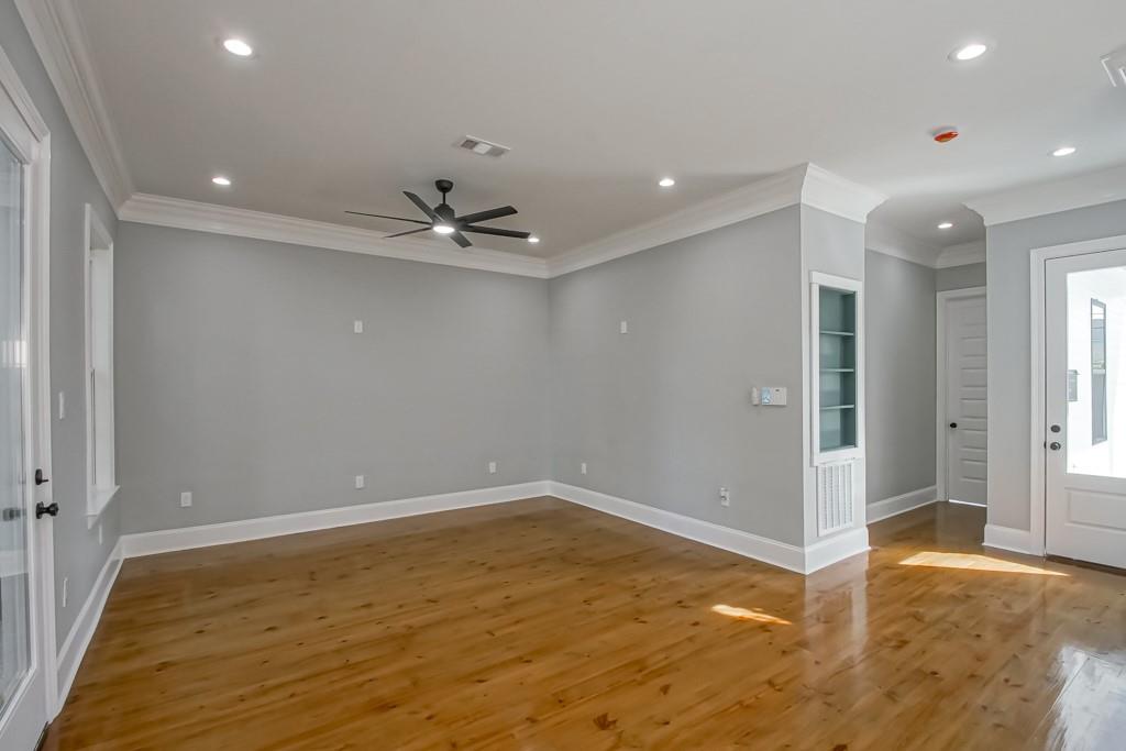 2418 Onzaga Street, New Orleans, Louisiana image 7