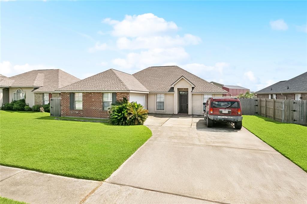 48 Tuscany Drive, La Place, Louisiana image 2