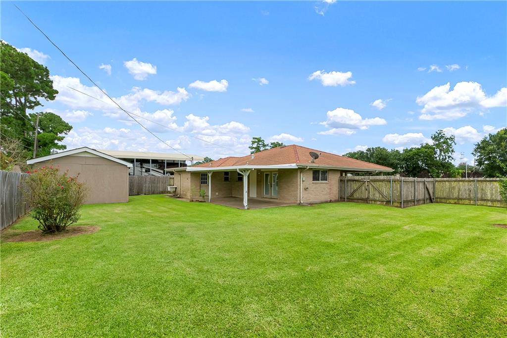 8829 Livingston Avenue, Chalmette, Louisiana image 20
