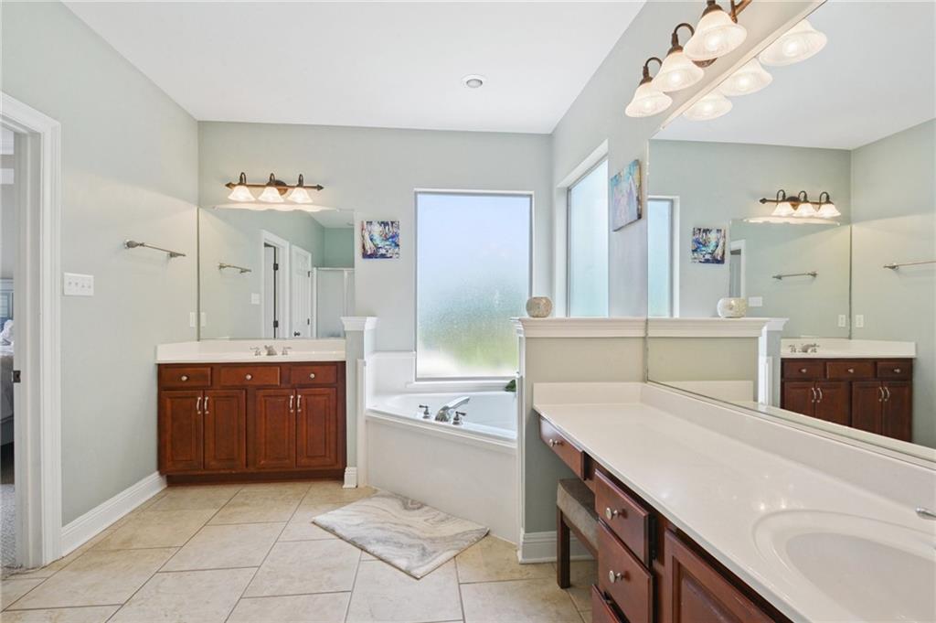 237 Fairfeild Oaks Drive, Madisonville, Louisiana image 18