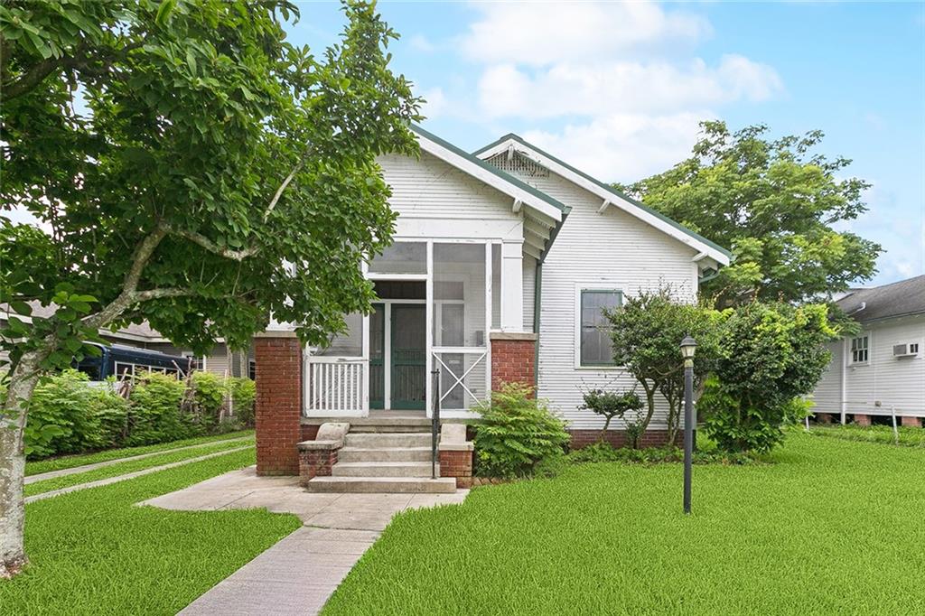2516 Wisteria Street, New Orleans, Louisiana image 1