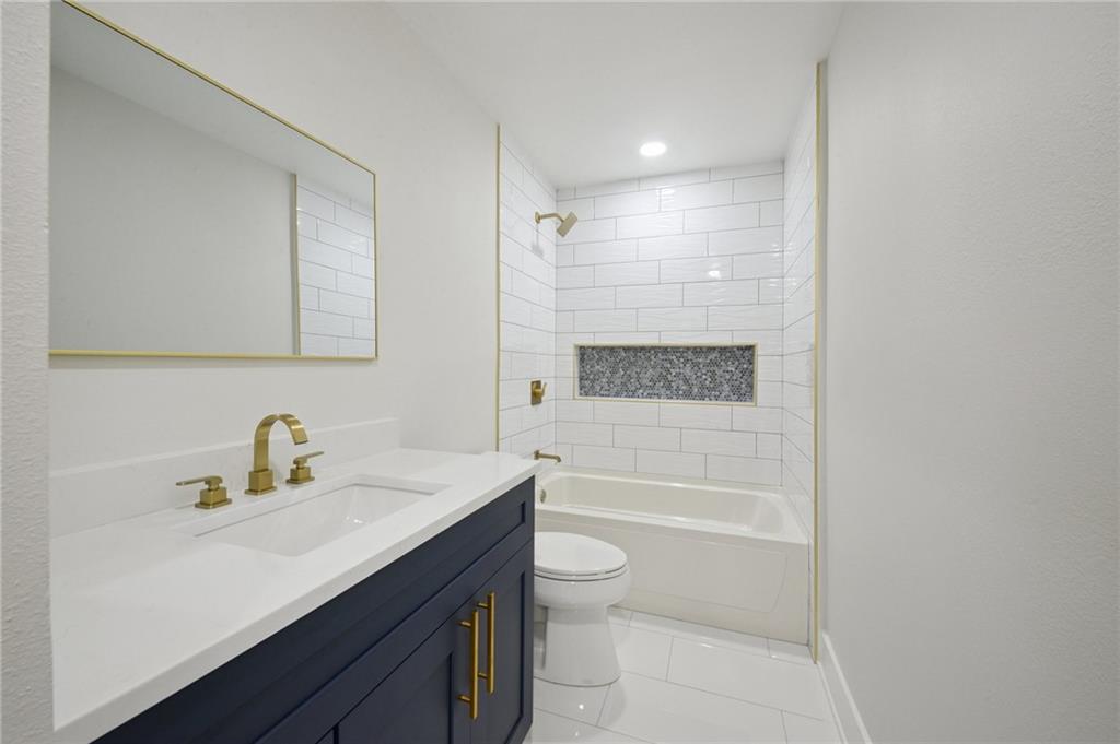 3101 Lake Trail Drive, Metairie, Louisiana image 17