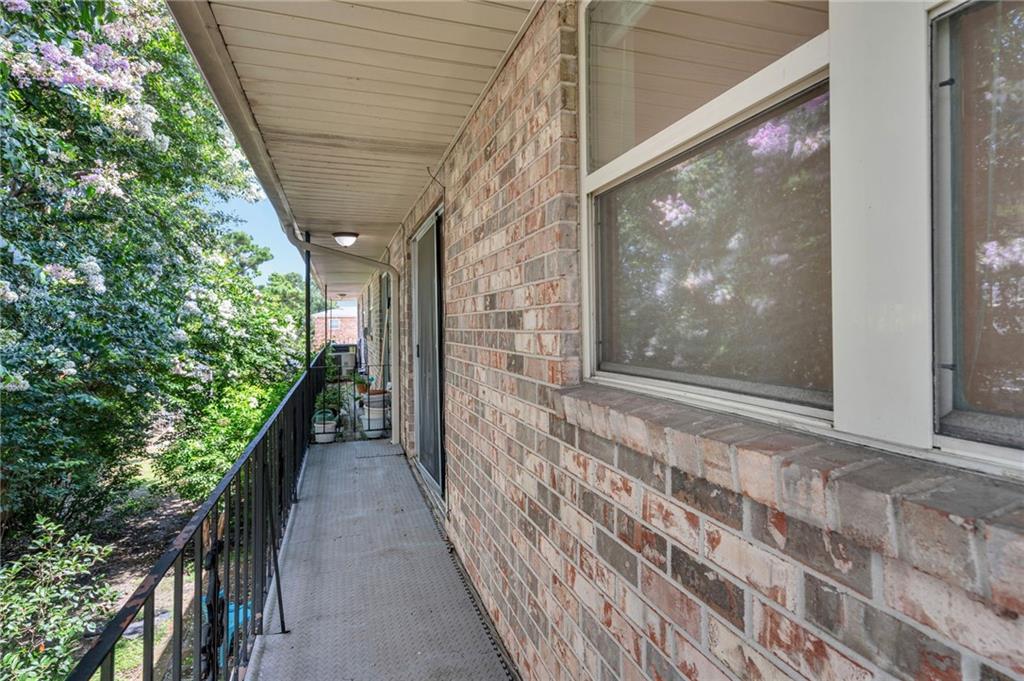 812 Martin Behrman Avenue #O, Metairie, Louisiana image 17