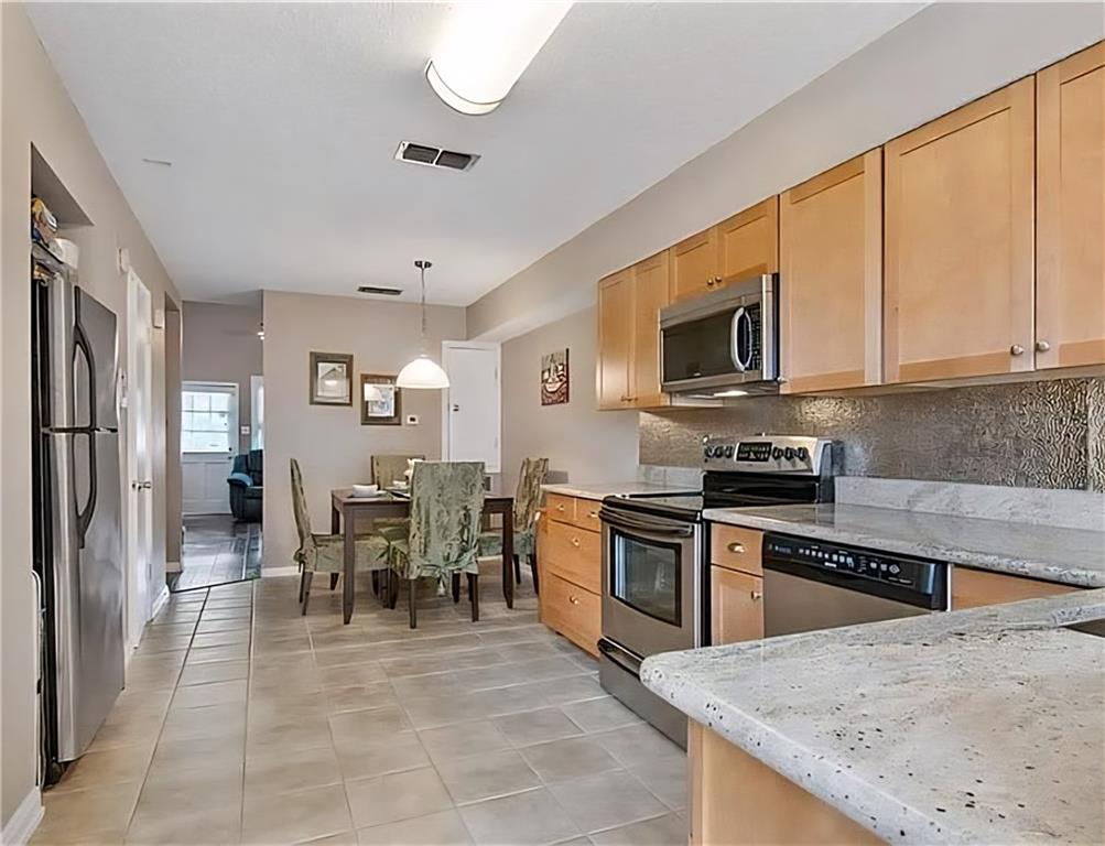 2824 Steamship Circle #K, Harahan, Louisiana image 3
