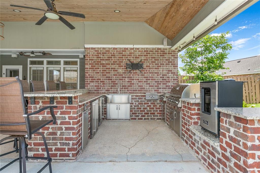 7018 Pelican Crossing Drive, Gonzales, Louisiana image 25