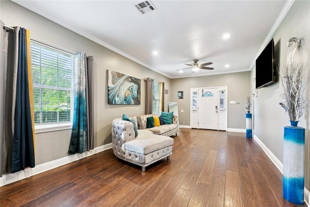 1010 Lamanche Street, New Orleans, Louisiana image 2