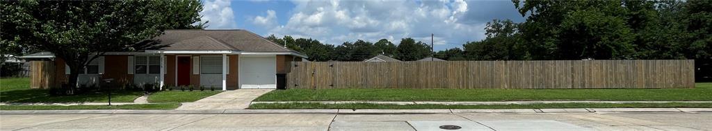 2712 Dauterive Drive, Chalmette, Louisiana image 15