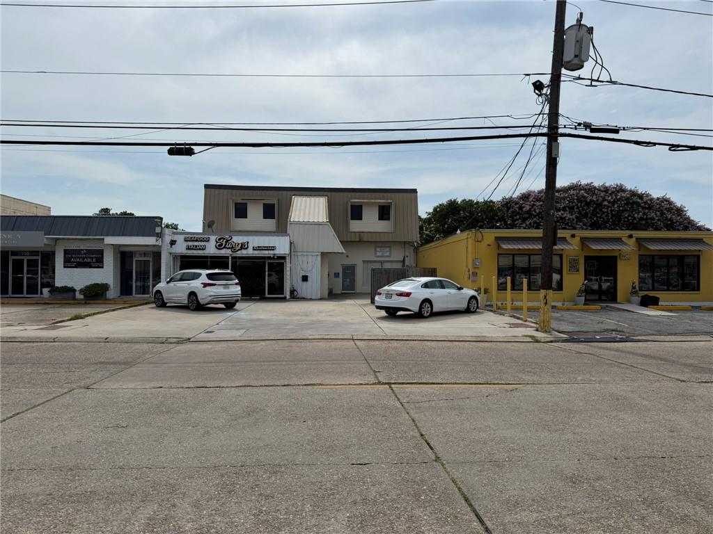 724 Martin Behrman Avenue B