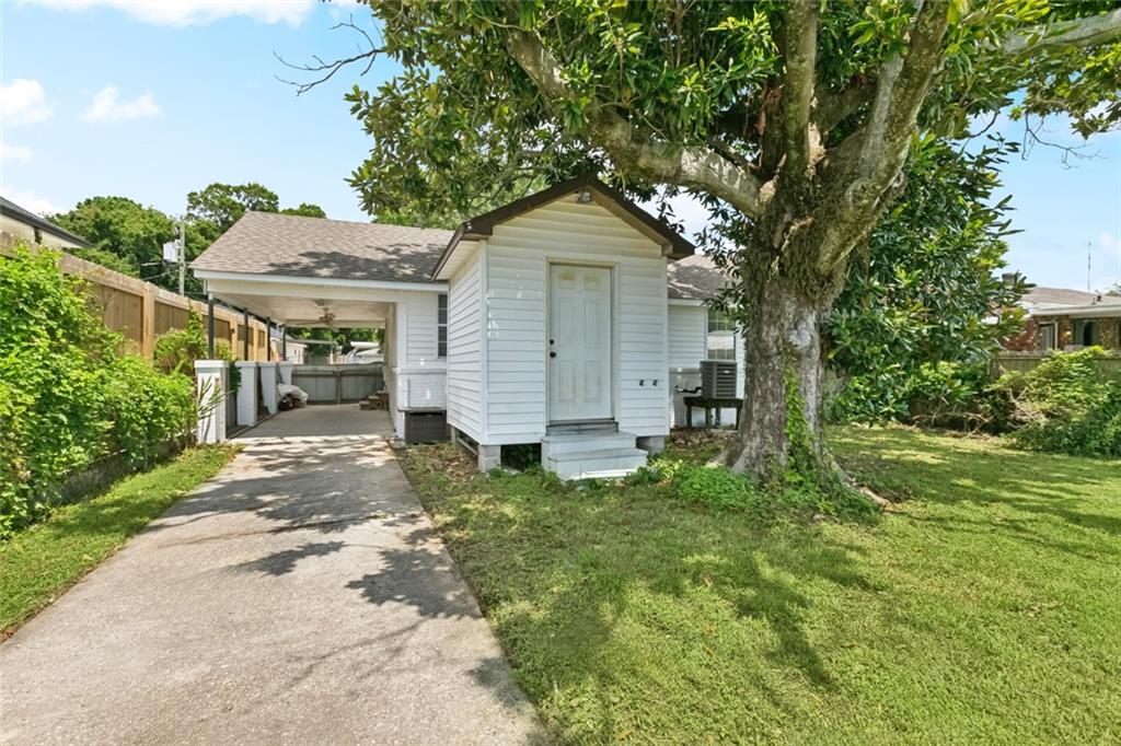 2217 Plaza Drive, Chalmette, Louisiana image 12