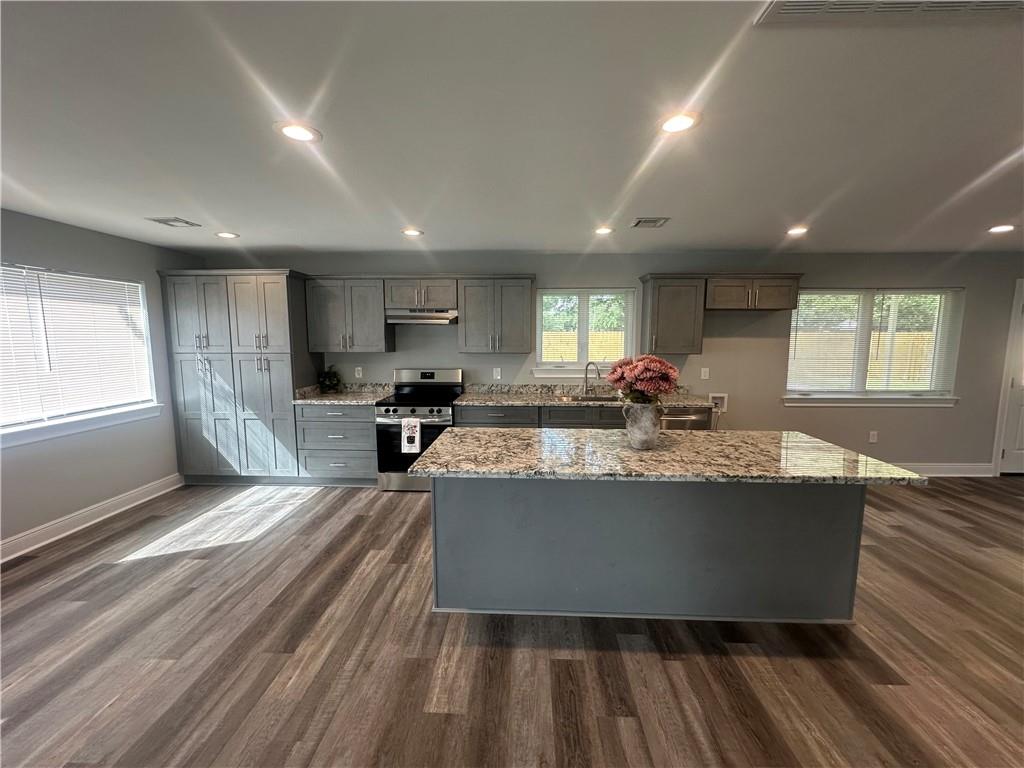 5600 Durbridge Drive, New Orleans, Louisiana image 2
