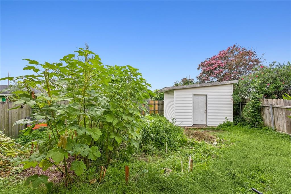1018 Reynes Drive, New Orleans, Louisiana image 8