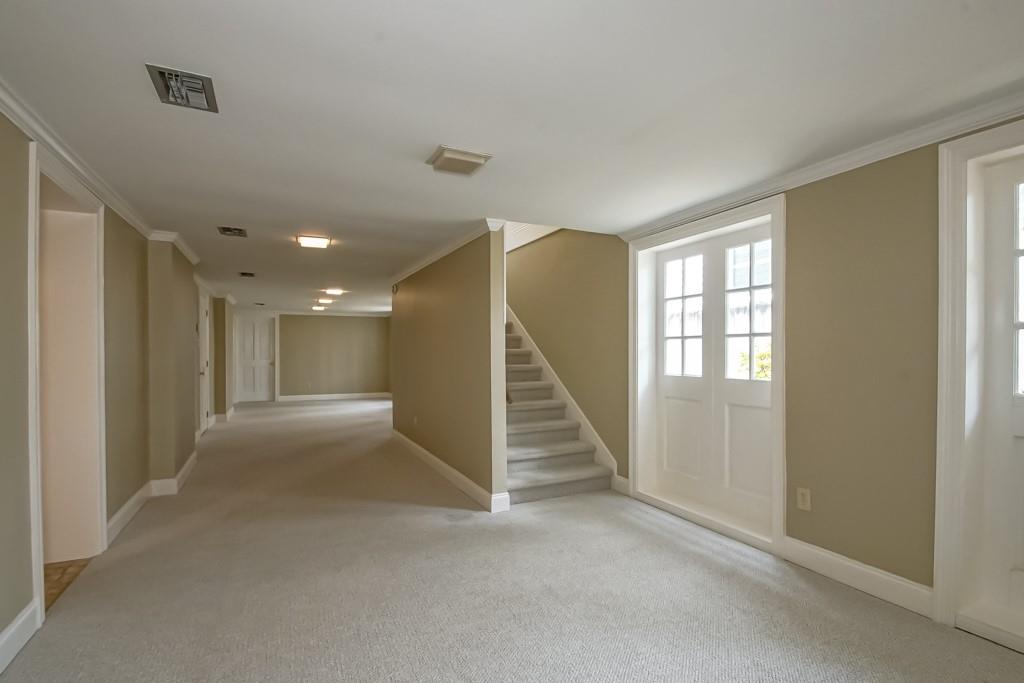 3713 Carondelet Street, New Orleans, Louisiana image 29