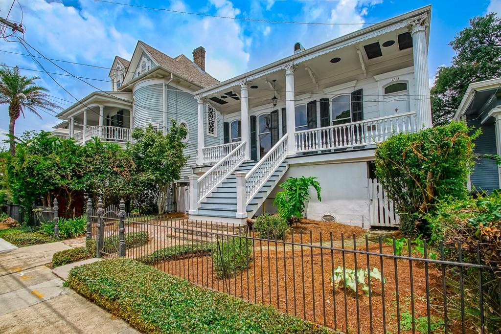 3713 Carondelet Street, New Orleans, Louisiana image 4