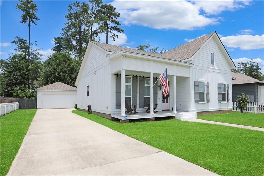 1537 Darlington Street, Covington, Louisiana image 2