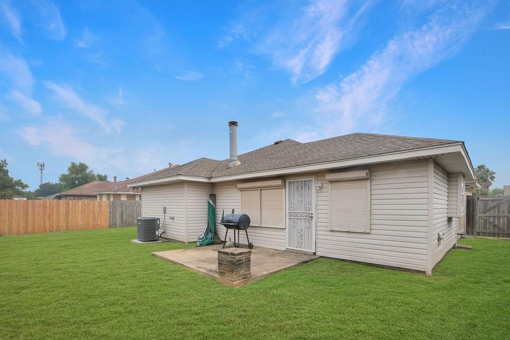 7530 Endeavors Court, New Orleans, Louisiana image 16