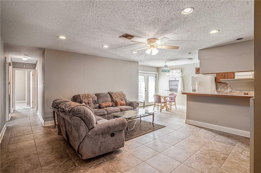 3420 Texas Avenue, Kenner, Louisiana image 2