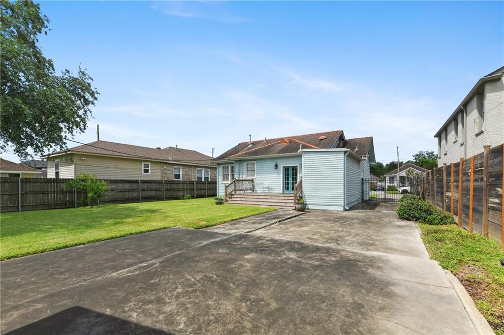 3655 Clermont Drive, New Orleans, Louisiana image 24