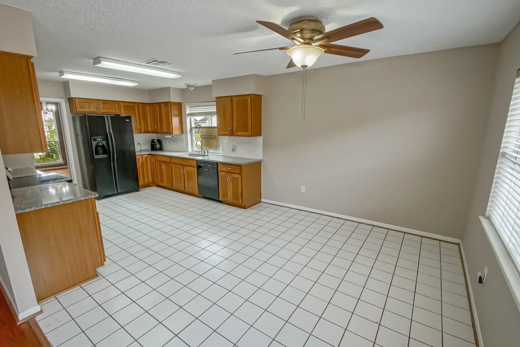 2404 Rue Saint Honore Avenue, Gretna, Louisiana image 15