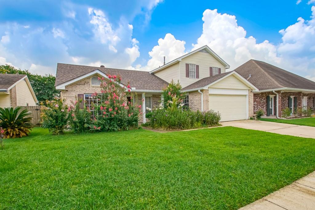 2404 Rue Saint Honore Avenue, Gretna, Louisiana image 2
