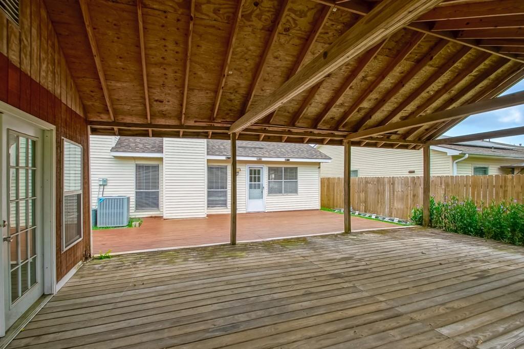 2404 Rue Saint Honore Avenue, Gretna, Louisiana image 34