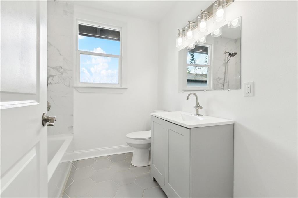 718 Lamanche Street, New Orleans, Louisiana image 2