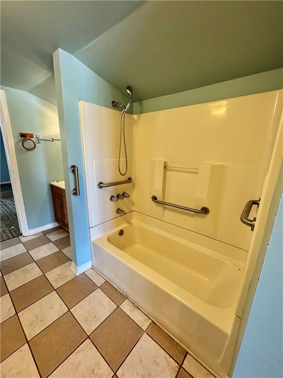 7932 Breakwater Drive #54, New Orleans, Louisiana image 9