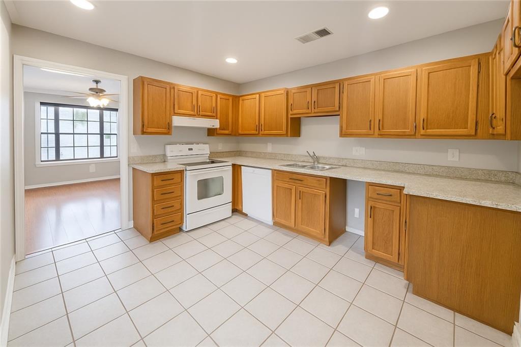 302 Ormond Meadows Drive #A, Destrehan, Louisiana image 3