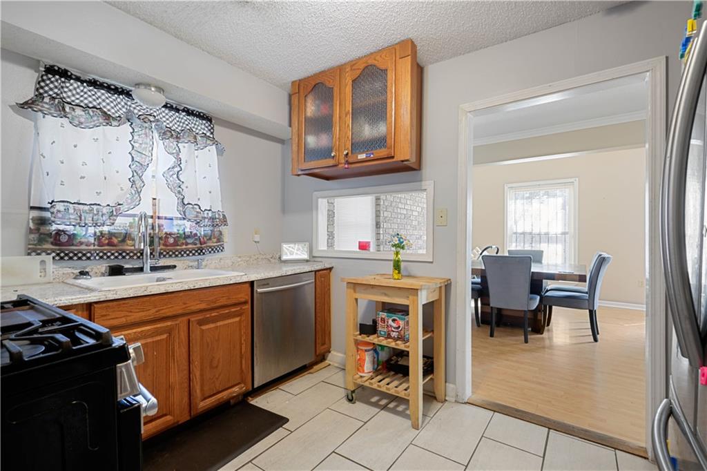 219 Warrington Drive, New Orleans, Louisiana image 3