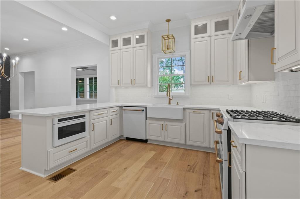 425 Carondelet Street, Mandeville, Louisiana image 11