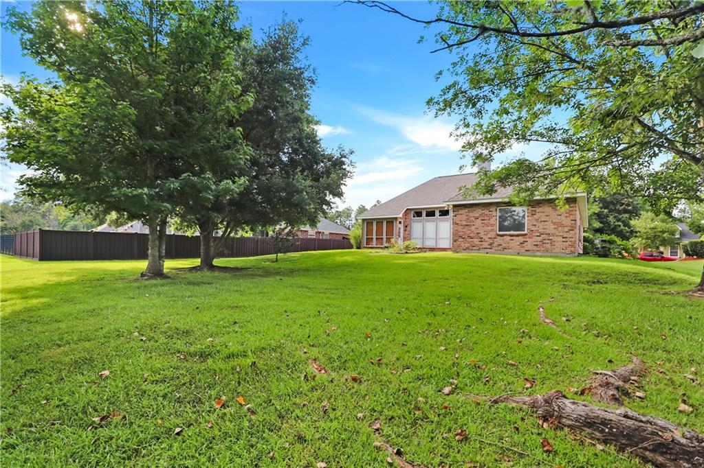 1022 Forest Ridge Loop, Pearl River, Louisiana image 7