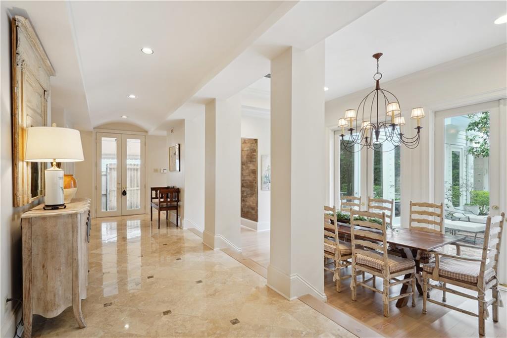 450 Fairway Drive, New Orleans, Louisiana image 7