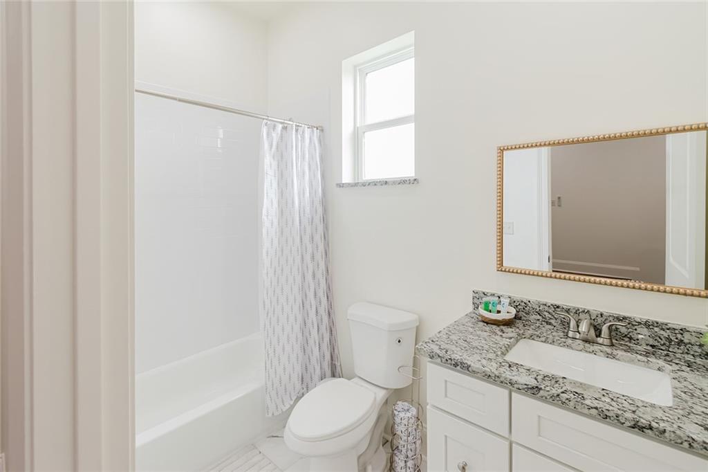 8532 Regiment Drive, Chalmette, Louisiana image 18