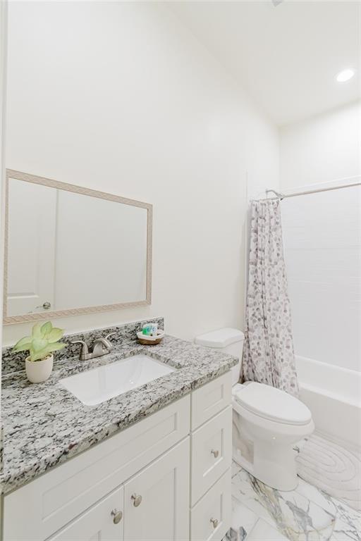 8532 Regiment Drive, Chalmette, Louisiana image 23