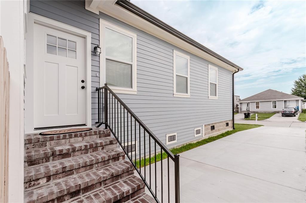 8532 Regiment Drive, Chalmette, Louisiana image 5