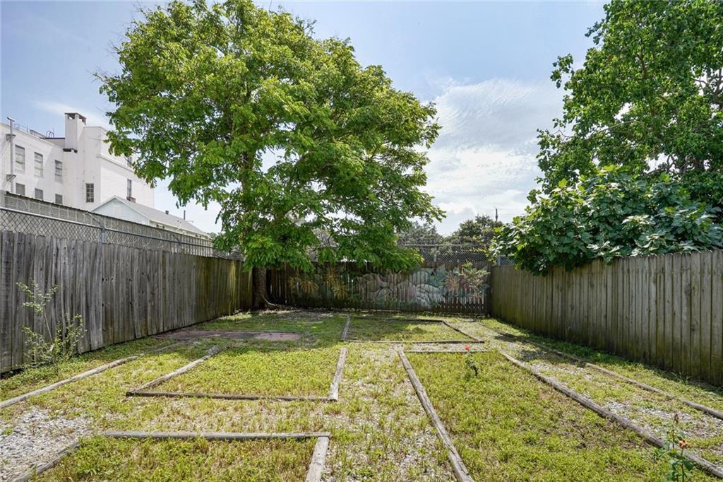 1717 Painters Street, New Orleans, Louisiana image 16