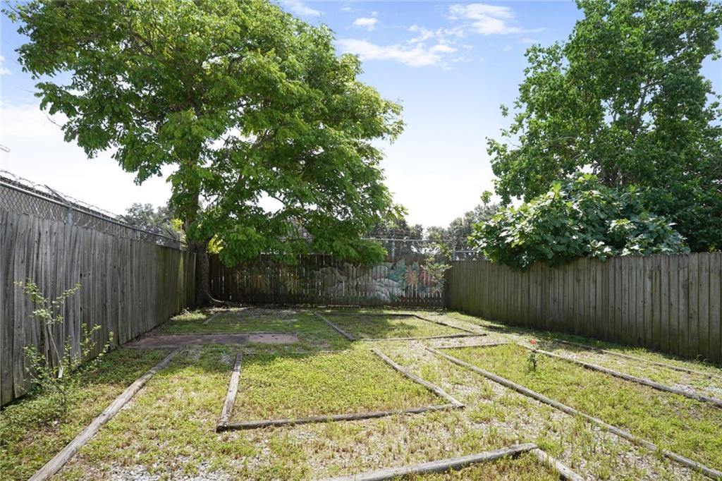 1717 Painters Street, New Orleans, Louisiana image 17