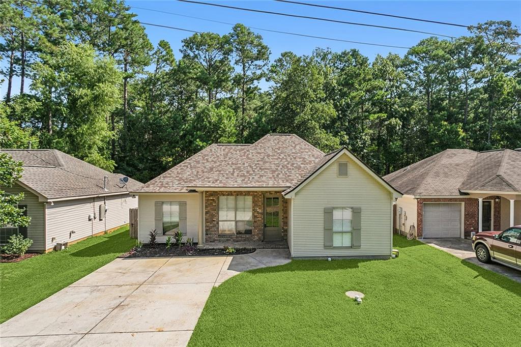 739 Chevreuil Street, Mandeville, Louisiana image 2