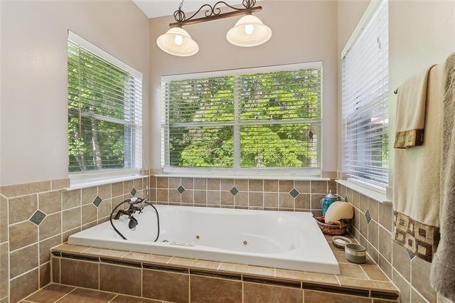 30302 Ashley Drive, Lacombe, Louisiana image 9