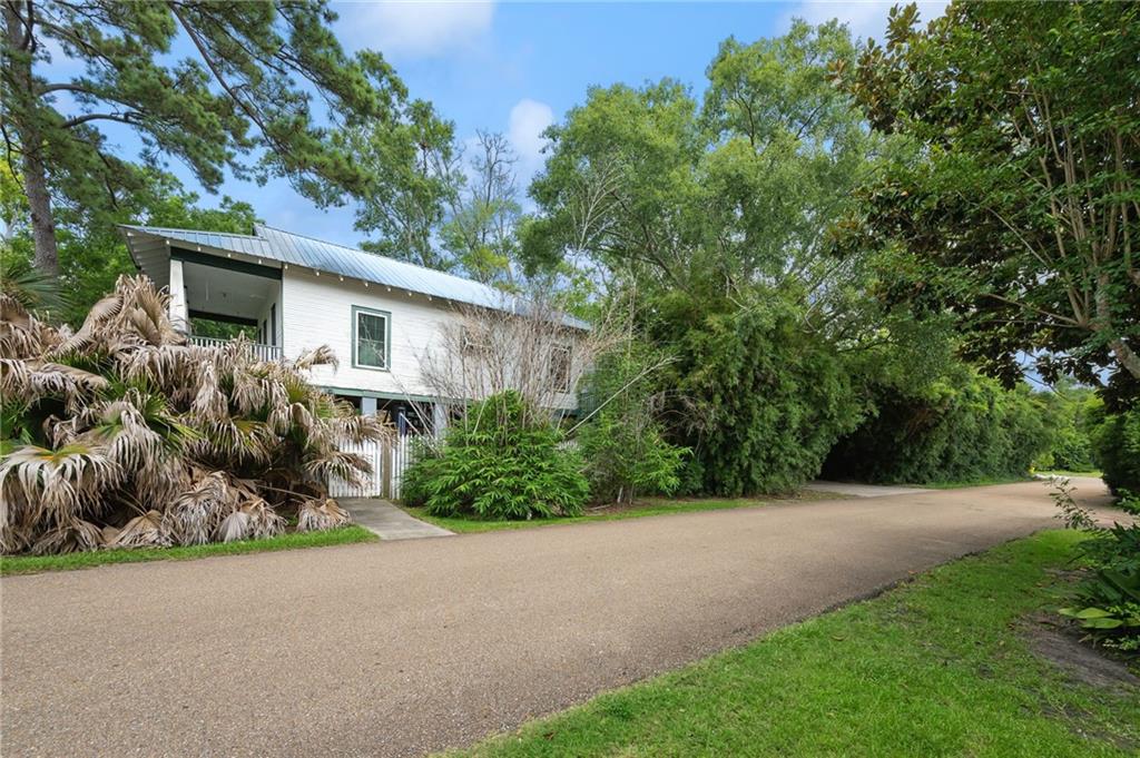 203 Marigny Avenue, Mandeville, Louisiana image 15