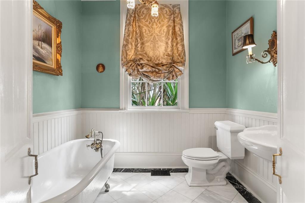 401 Pelican Avenue, New Orleans, Louisiana image 10