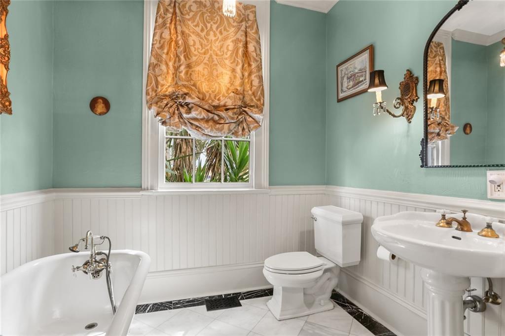 401 Pelican Avenue, New Orleans, Louisiana image 15