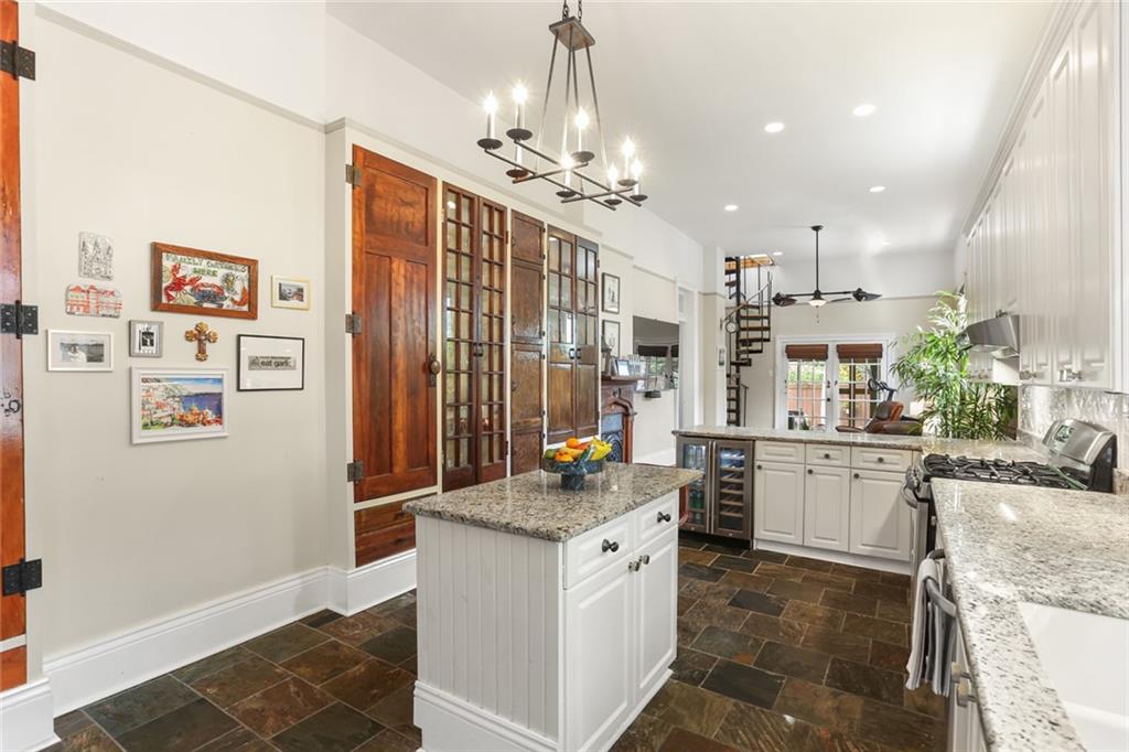 401 Pelican Avenue, New Orleans, Louisiana image 24