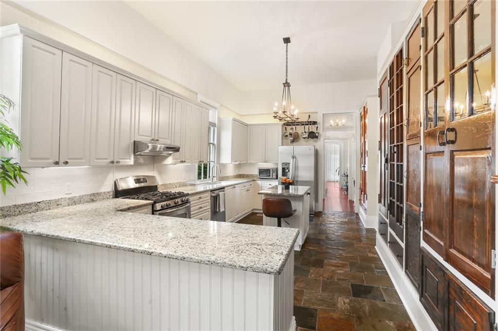 401 Pelican Avenue, New Orleans, Louisiana image 25